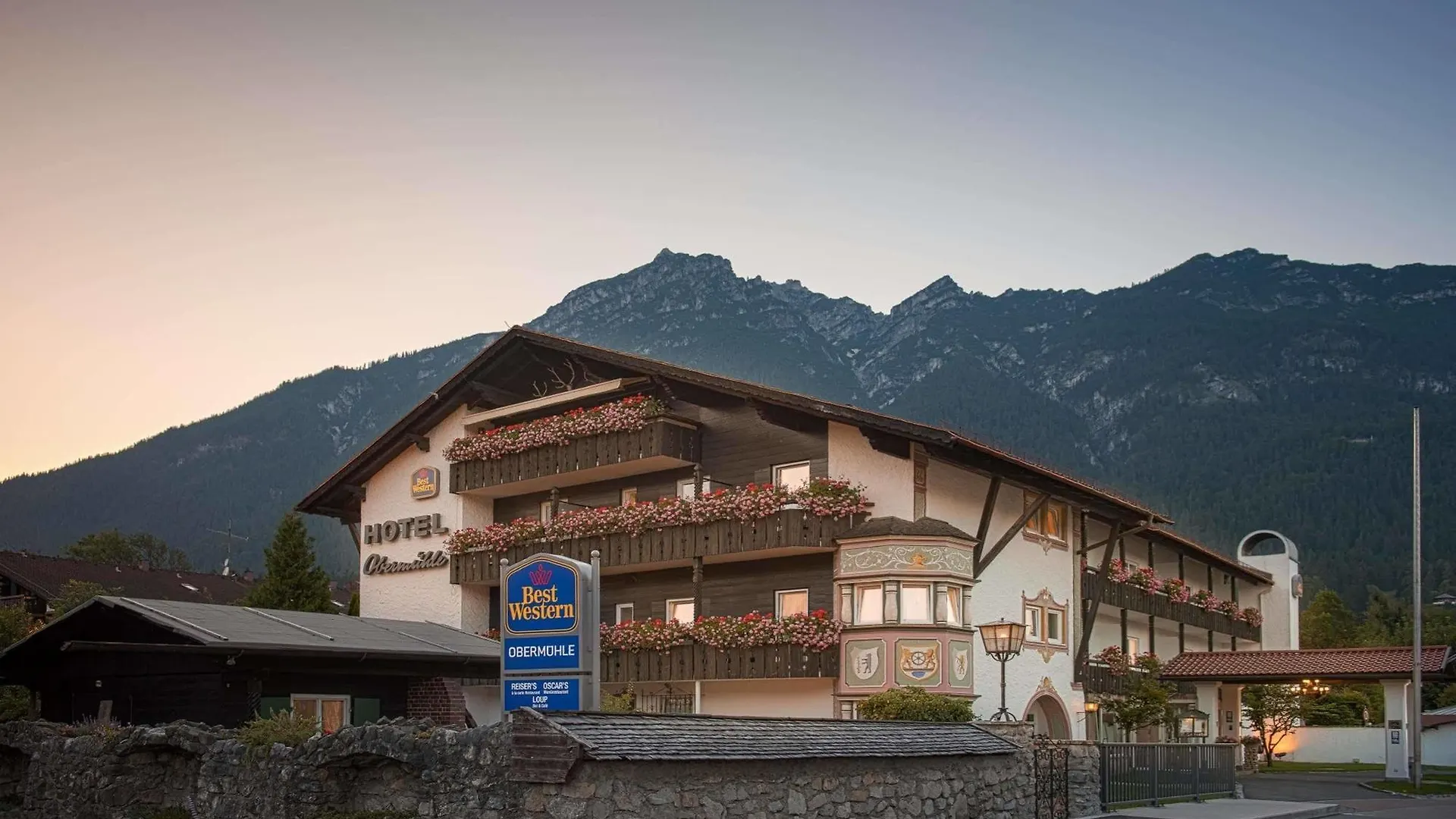 Obermühle 4*S Boutique Resort Garmisch-Partenkirchen 4*,